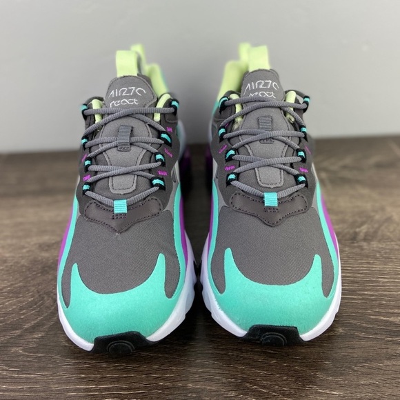 NEW Nike Air Max 270 React Sneakers - Picture 4 of 6